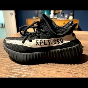 SOLD Yeezy boost 350